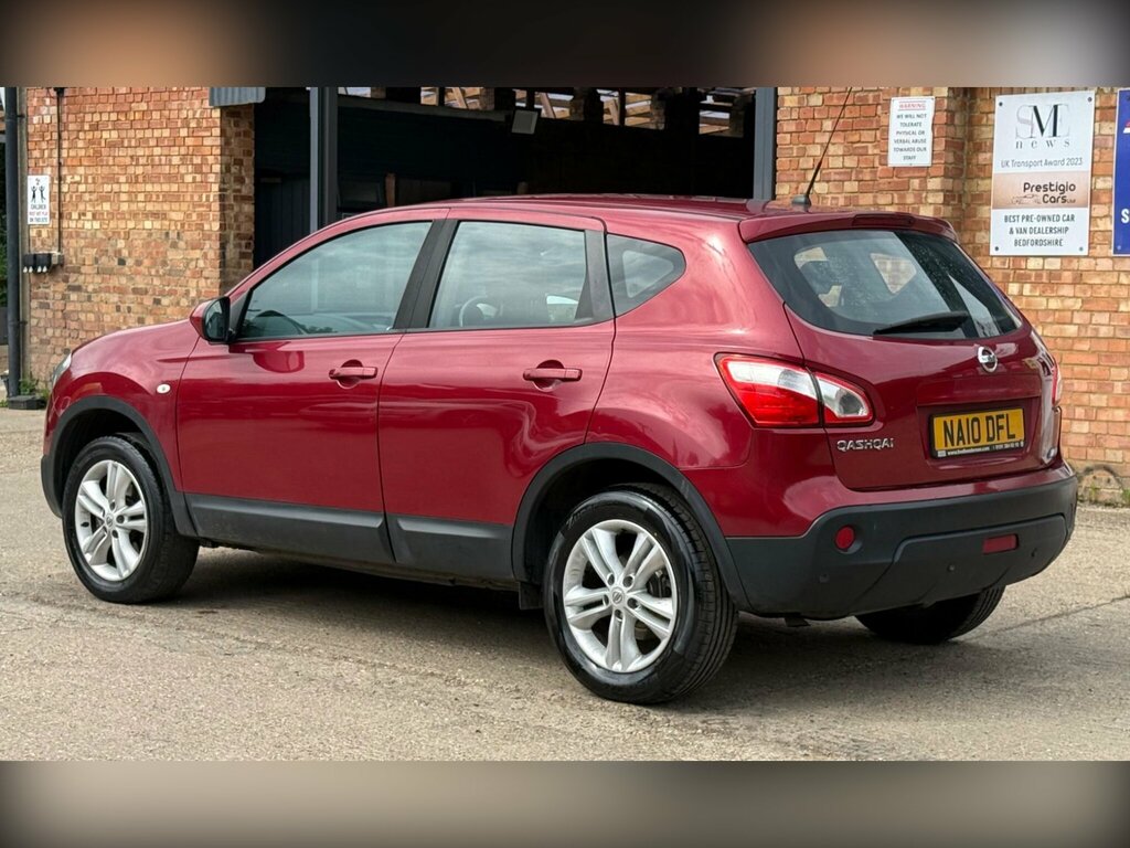 Nissan Qashqai 1.5 Dci Acenta 2Wd Euro 4 NA10DFL Red #3
