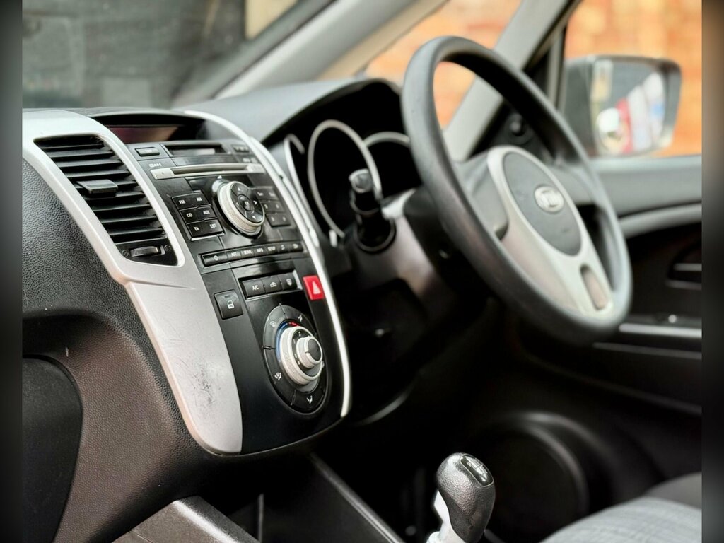 Kia Venga 1.4 1 89 Bhp Blue #8