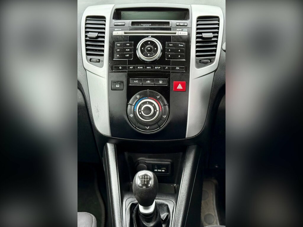 Kia Venga 1.4 1 89 Bhp Blue #12