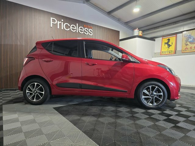 Hyundai I10 1.2 Premium Hatchback Euro 6 87 P Red #4