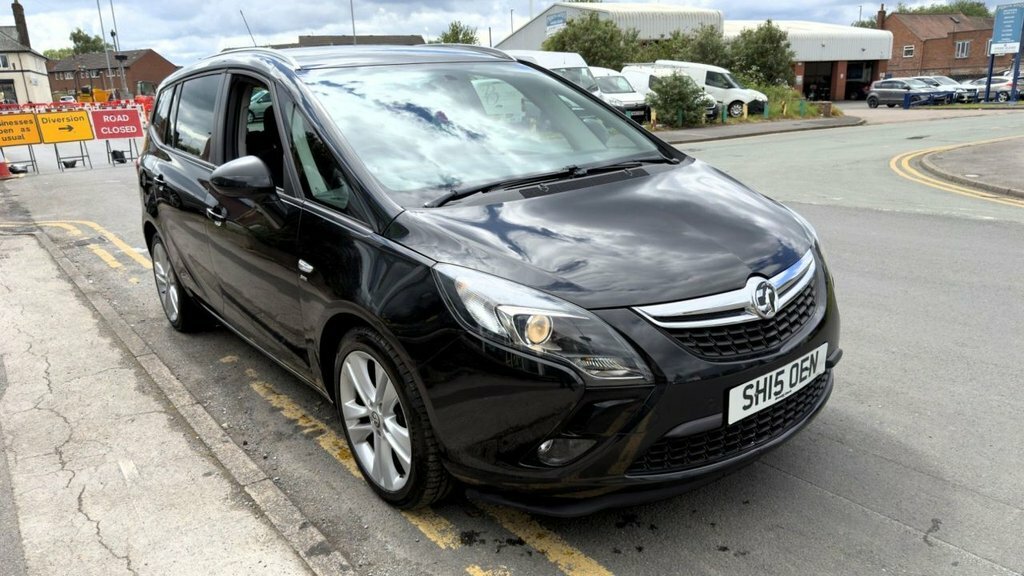 Vauxhall Zafira Tourer 2L Sri Black #4