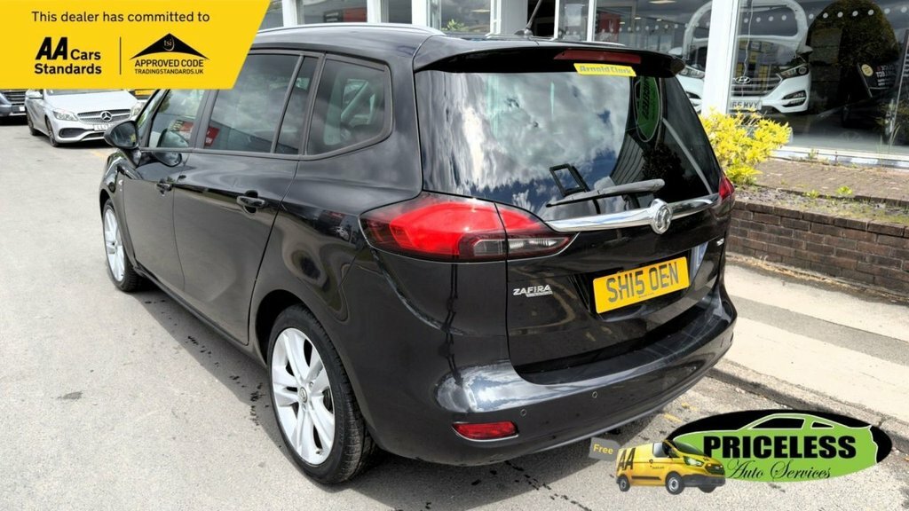 Vauxhall Zafira Tourer 2L Sri Black #5