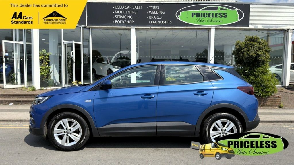 Vauxhall Grandland X 1.5L Se DN70GKE Blue #3