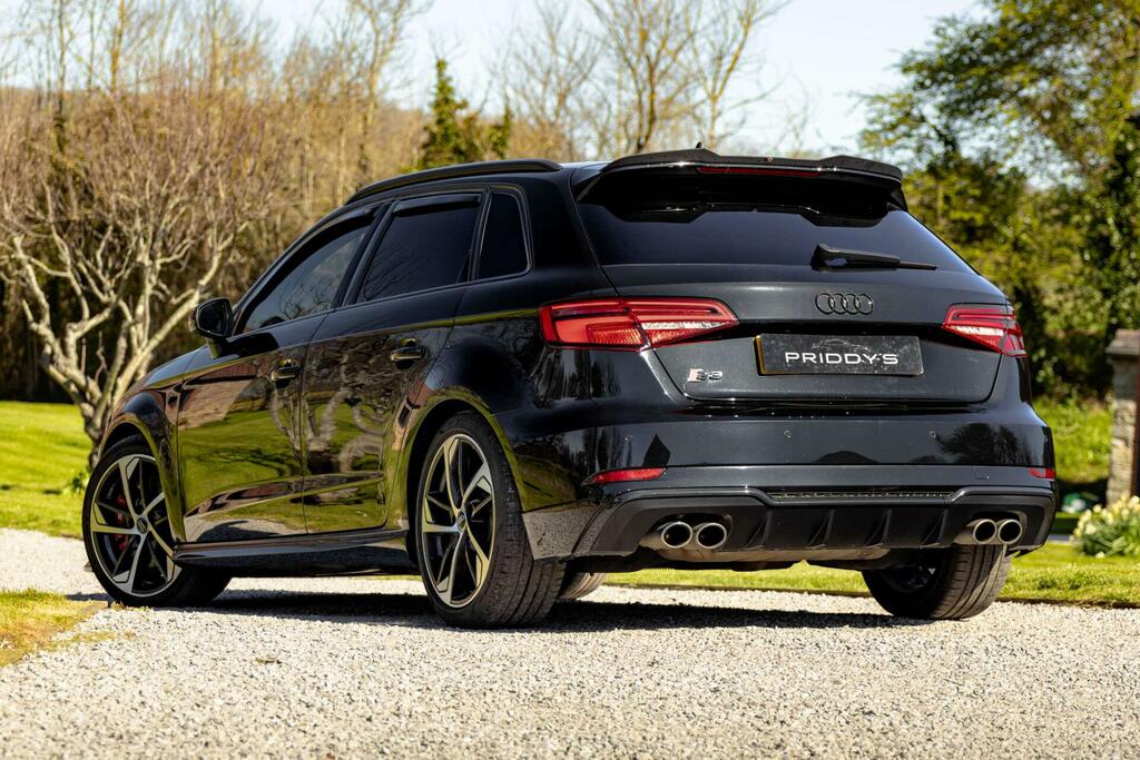 Audi S3 Hatchback 2.0 Tfsi Black Edition Sportback S Troni Black #2