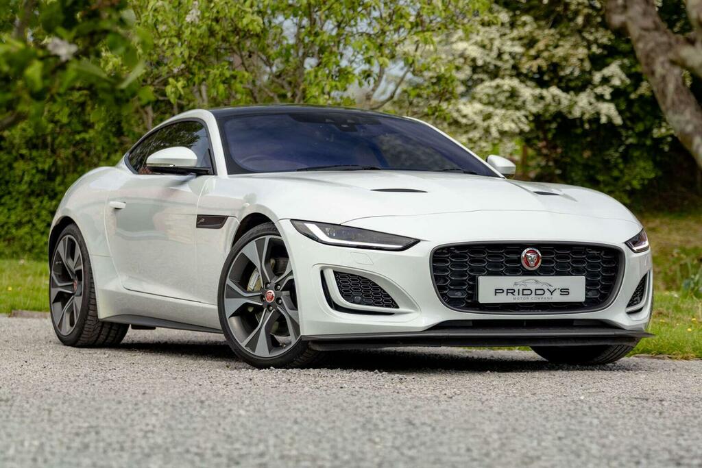 Jaguar F-Type Coupe 2.0I First Edition Euro 6 Ss 20 White