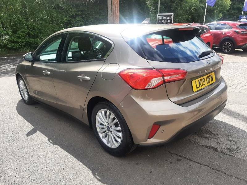 Ford Focus 1.0 Ecoboost 125Ps Titanium - 2019 19 LK19UFN Silver #2