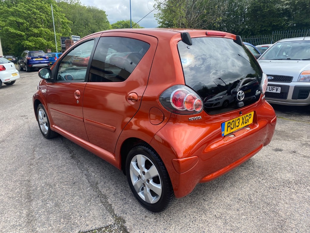 Toyota Aygo 1.0 Vvt-i Fire PO13XGP Orange #6