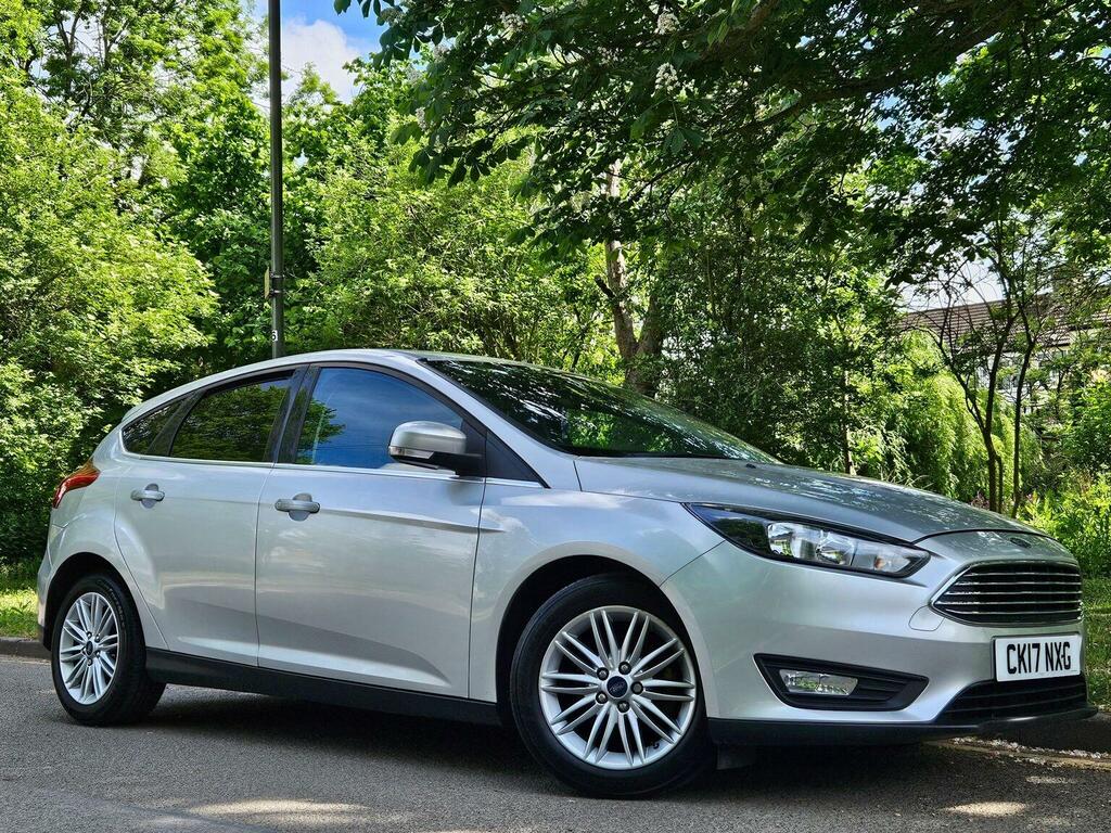 Ford Focus Hatchback 1.0T Ecoboost Zetec Edition Euro 6 Ss Silver