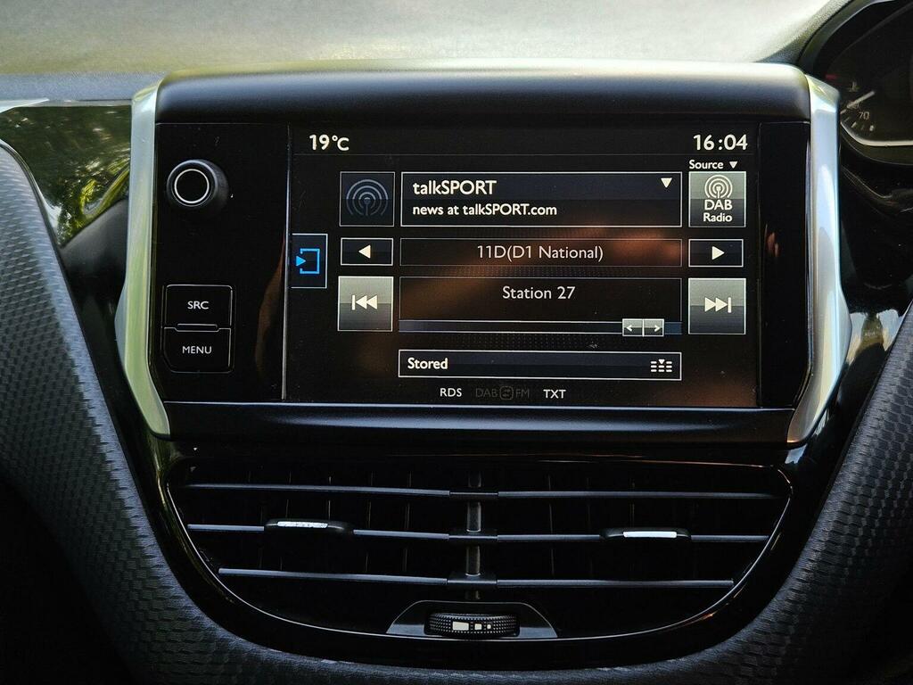 Peugeot 208 Hatchback 1.2 Puretech Active Euro 6 201616 FX16UWP Silver #3