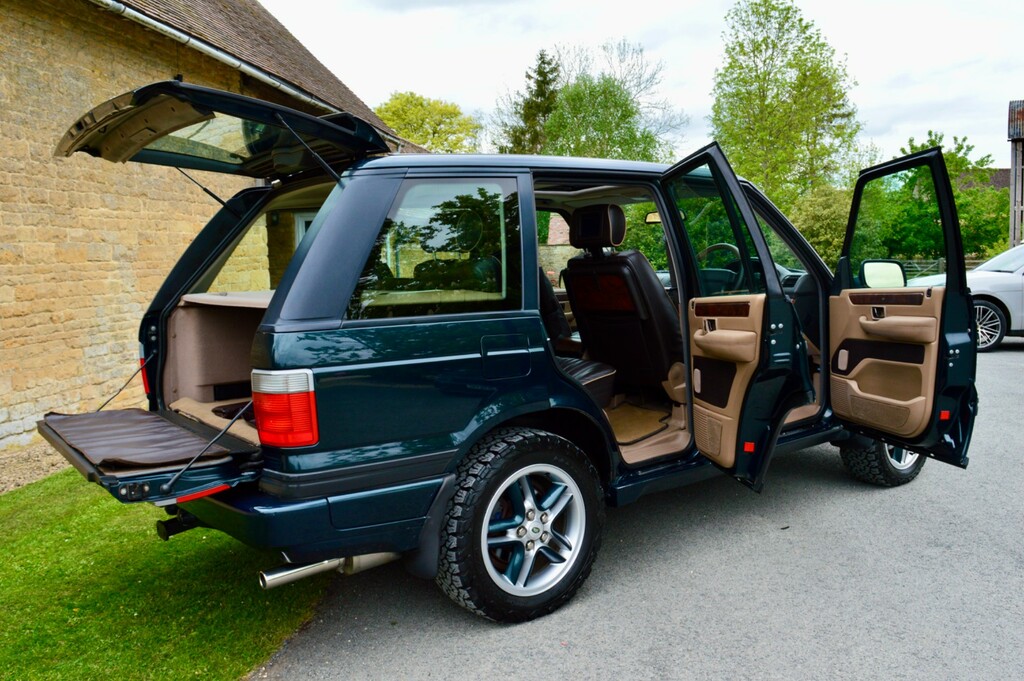 Land Rover Range Rover 4.0 V8 Bordeaux 2001 Red #12