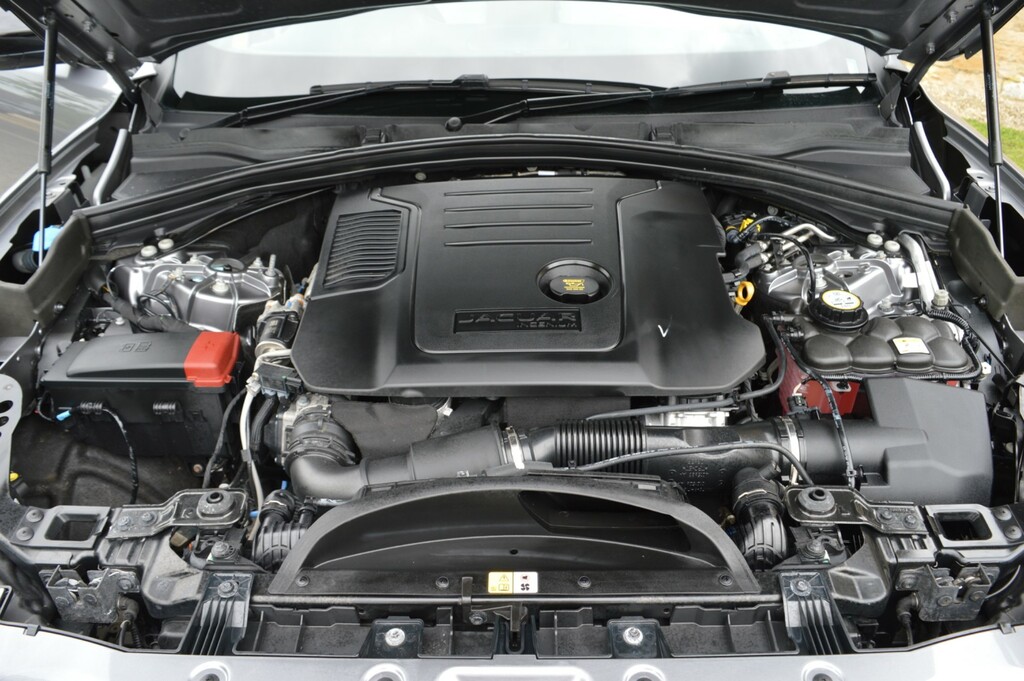 Jaguar F-Pace Suv KT73HSO #5