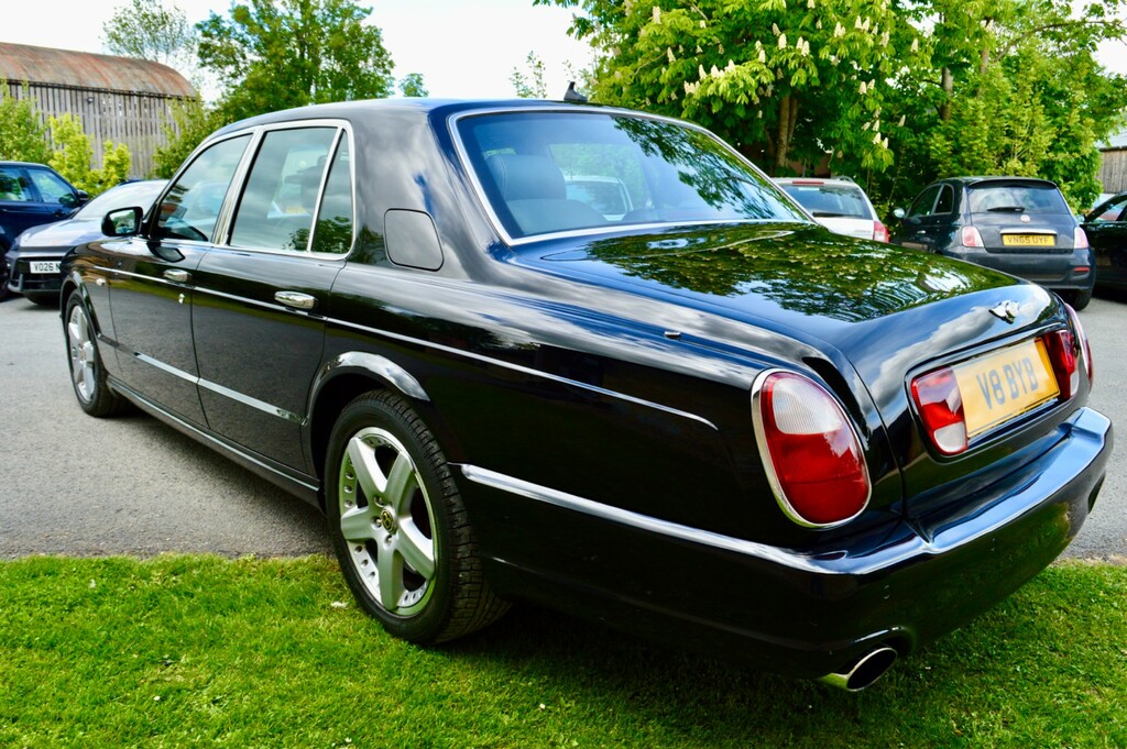 Bentley Arnage Saloon  #4
