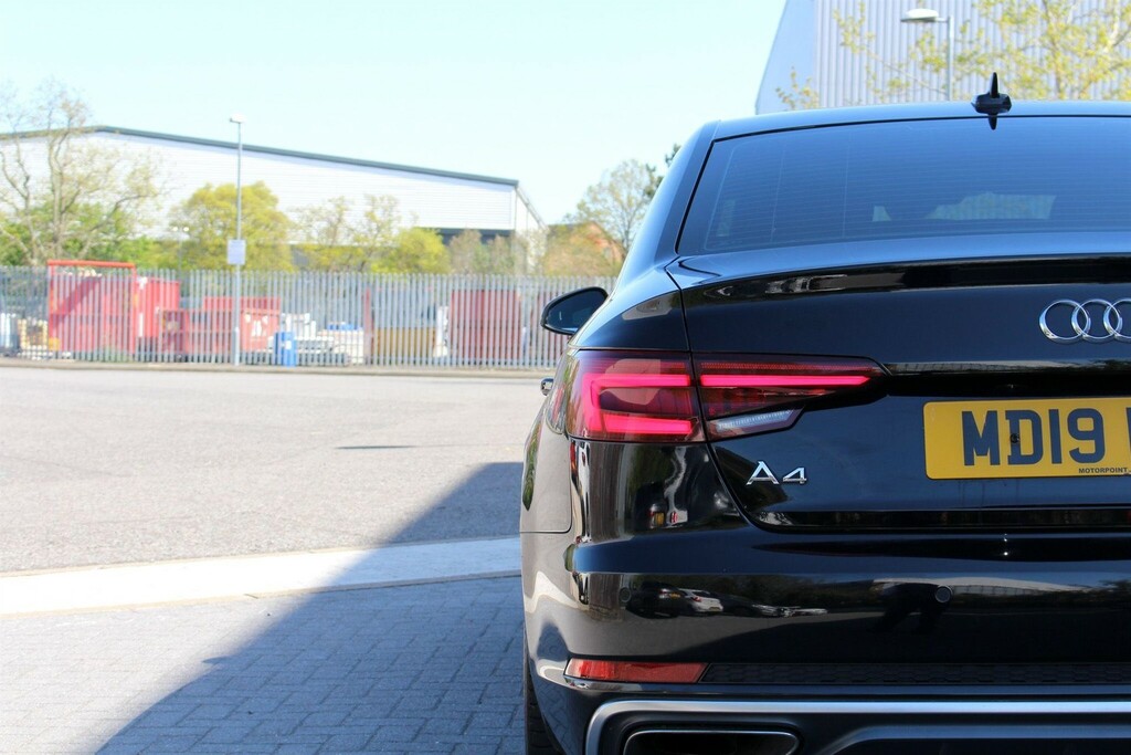 Audi A4 2.0 Tdi 35 S Line S Tronic Euro 6 Ss MD19WYP Black #6