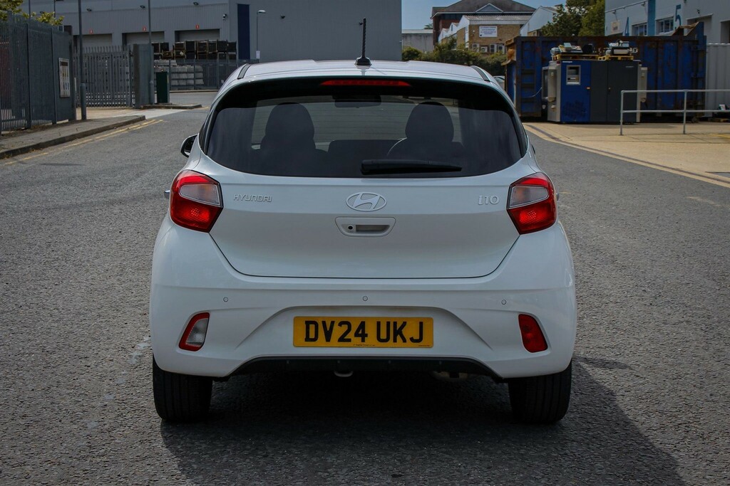Hyundai I10 1.0 Premium Euro 6 Ss DV24UKJ #5
