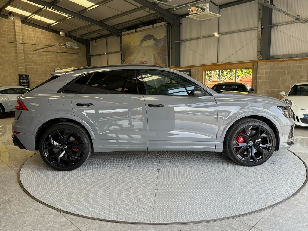 Audi RSQ8 4.0 Tfsi V8 Carbon Black Suv Tiptronic YV23XEA #4