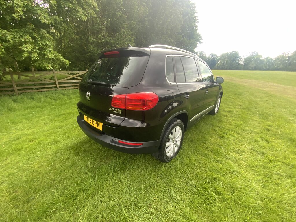 Volkswagen Tiguan Tdi Match 4 Motion Estate FM15EPN Black #5