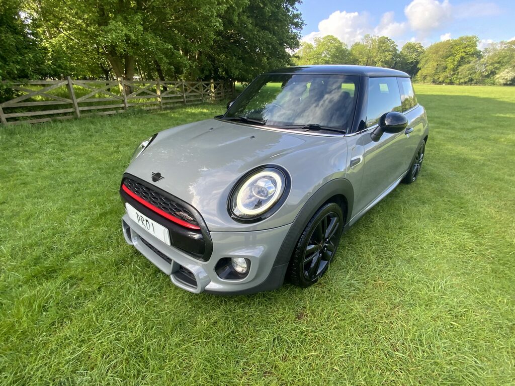 Mini Hatch 1.6 3dr Petrol Manual Grey