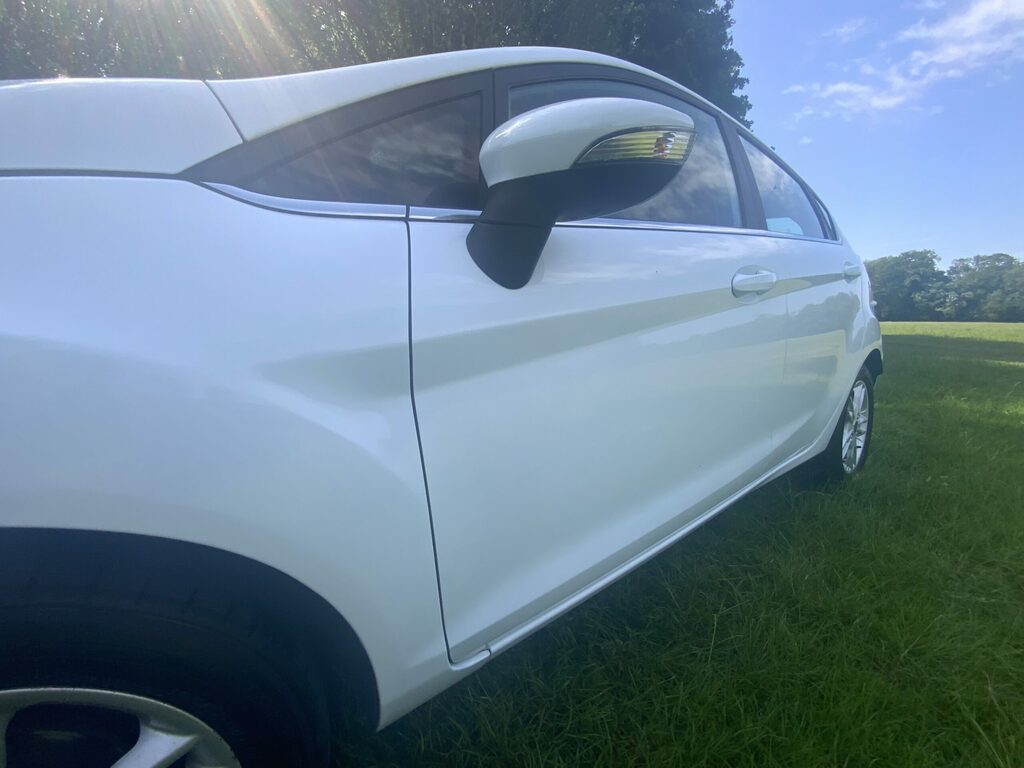 Ford Fiesta 1-0 Ecoboost Zetec Hatchback EF15OMZ White #6