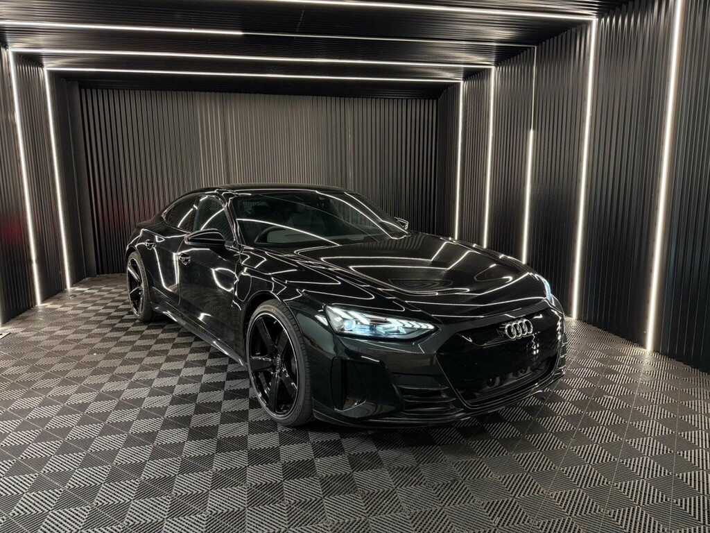 Audi E Tron GT 93.4Kwh Quattro Black