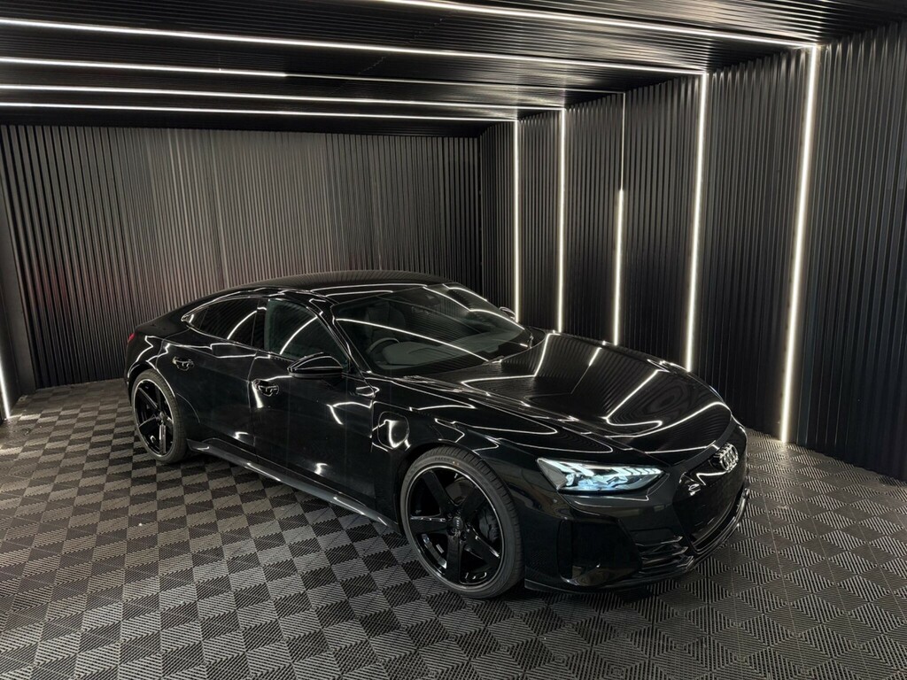 Audi E Tron GT 93.4Kwh Quattro Black #3
