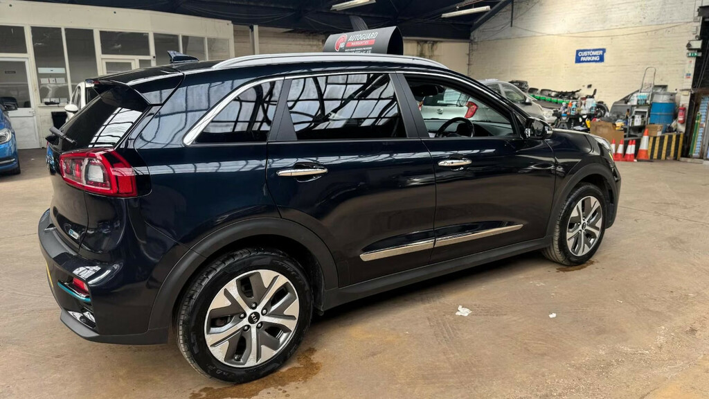 Kia e-Niro 64Kwh First Edition Suv Blue #6