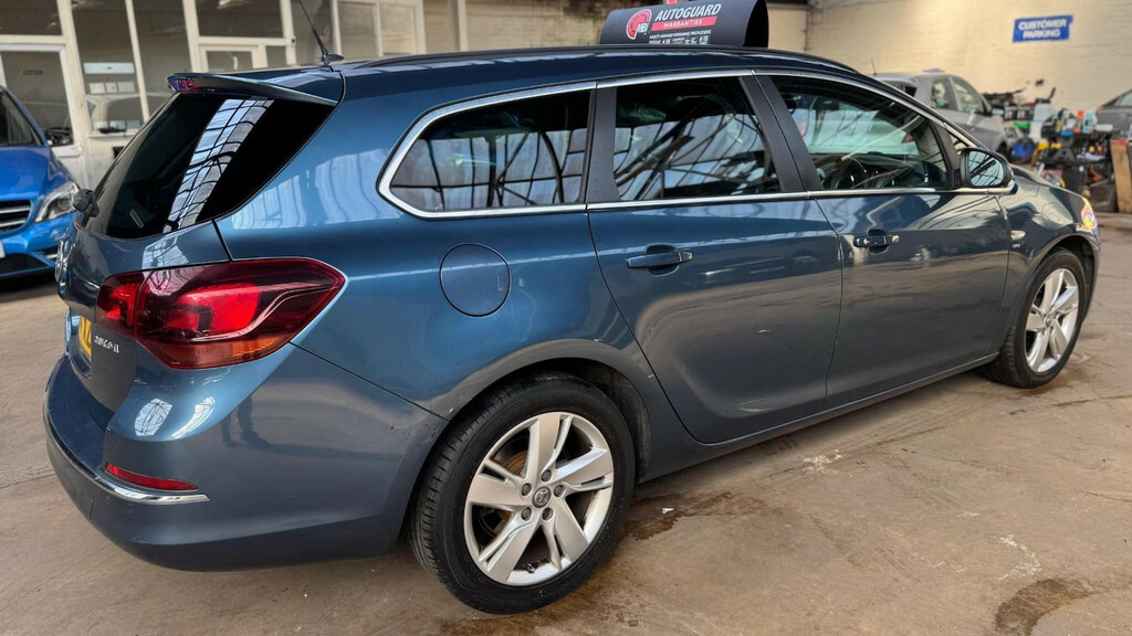 Vauxhall Astra 2.0 Cdti Sri Sports Tourer Euro 5 Estate Blue #3