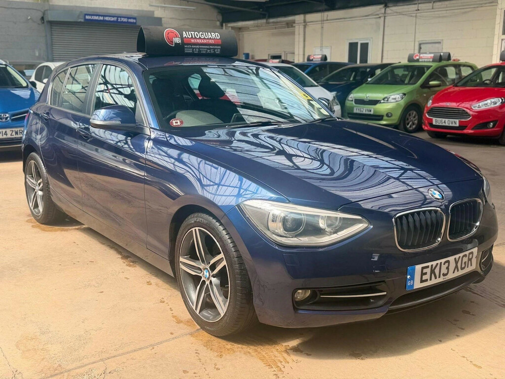 BMW 1 Series 118D Sport Step Hatchback Blue