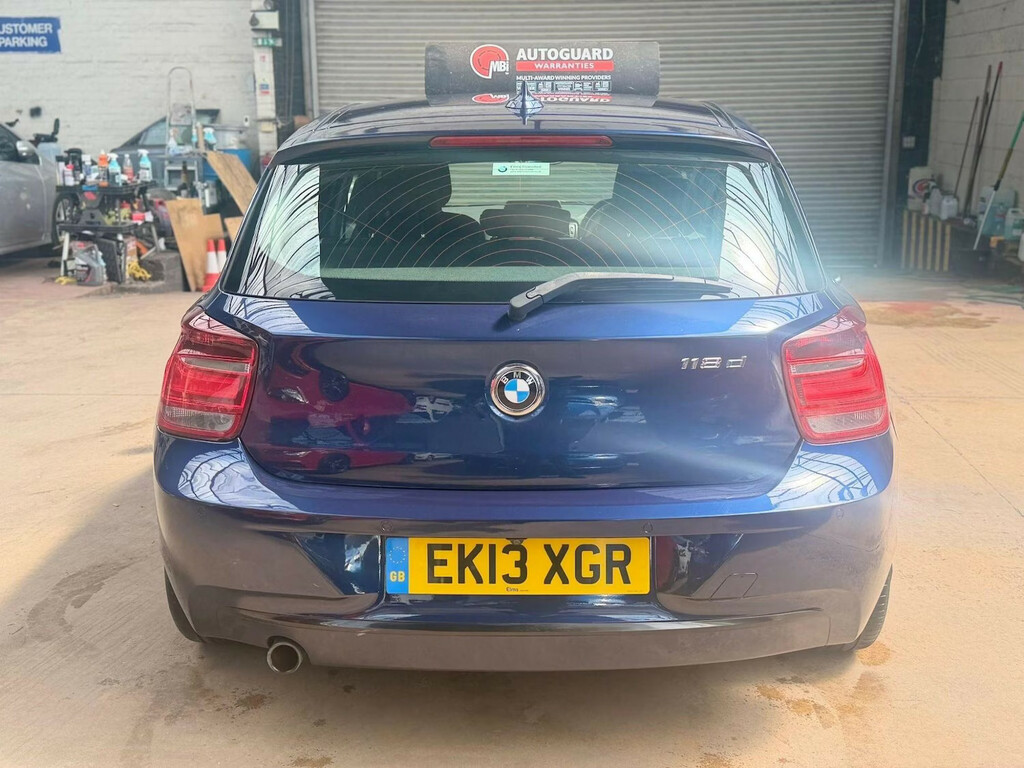 BMW 1 Series 118D Sport Step Hatchback EK13XGR Blue #4