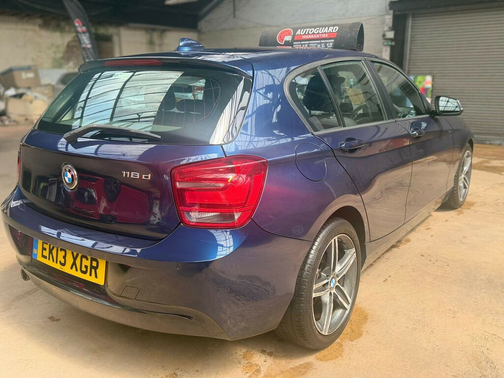 BMW 1 Series 118D Sport Step Hatchback EK13XGR Blue #3