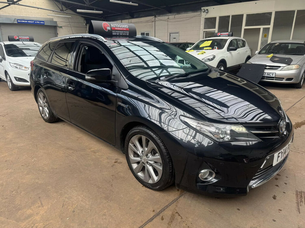 Toyota Auris 1.8 Vvti Hybrid Excel Cvt Estate E Black