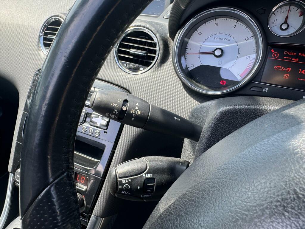 Peugeot 308 CC 1.6 Thp Allure Euro 5 Red #37