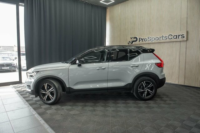 Volvo XC40 1.5 T3 R-design Suv Euro 6 S S YG22TVL Silver #6