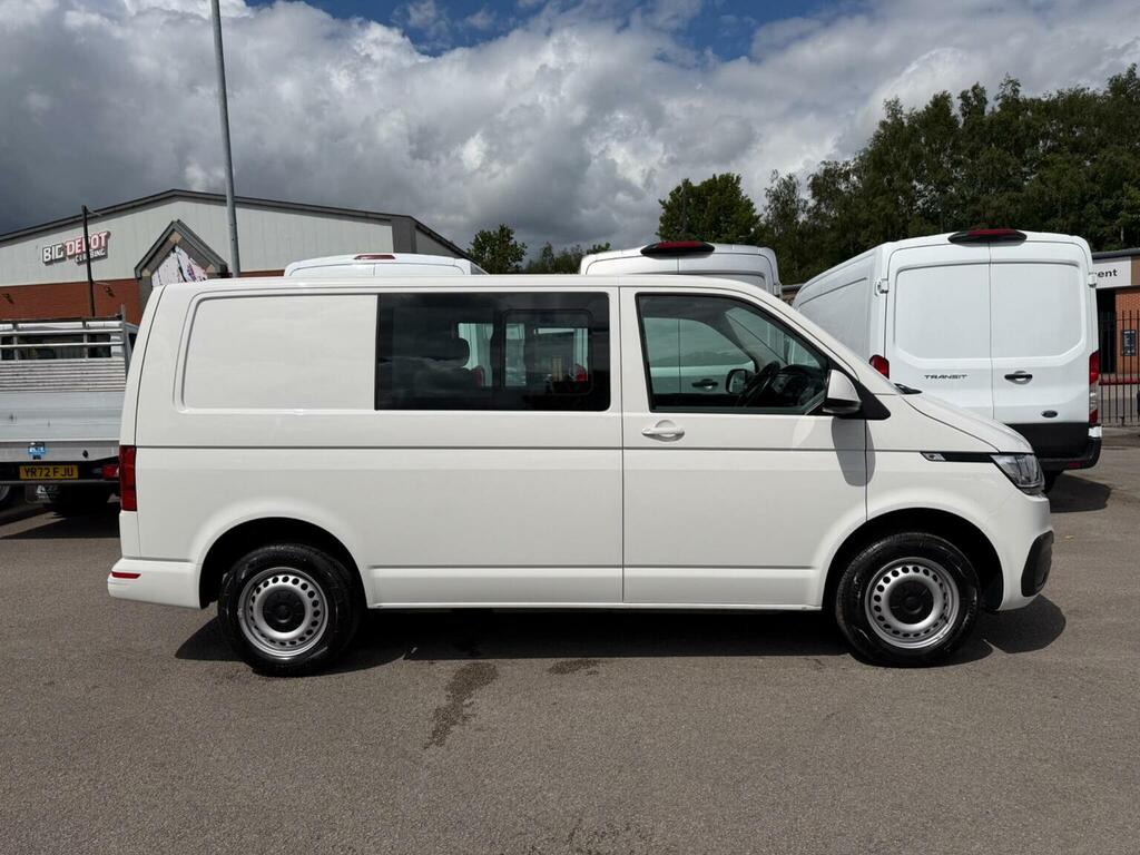 Volkswagen Transporter Combi Van 2.0 Tdi T32 Startline Kombi Dsg Fwd Swb YH74PCV White #4