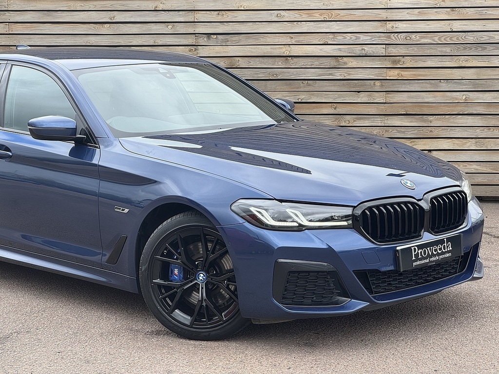 BMW 5 Series 202272 530E M Sport Phytonic Blue M Sport Pro AV72WVL Blue #5