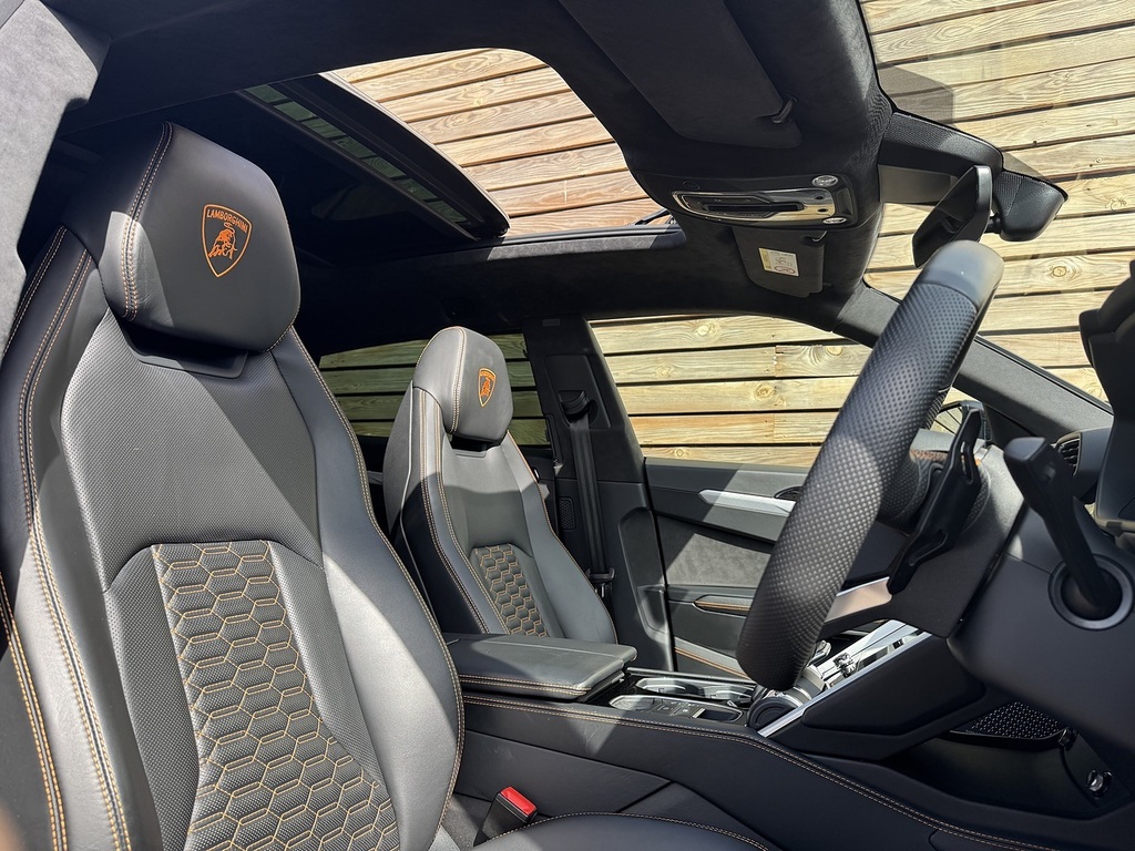 Lamborghini Urus 202070 V8 Biturbo Xpel Ppf Pan Roof Hot Black #2