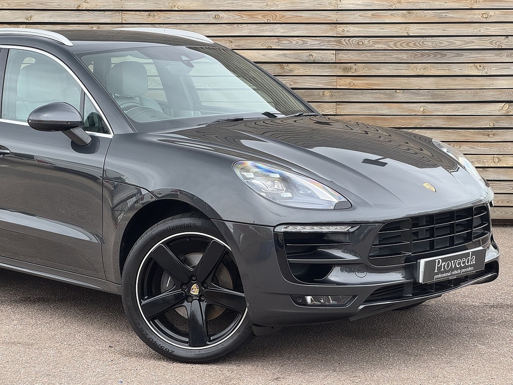 Porsche Macan 201666 T Top Spec Sport Design Pack EN66GYZ Grey #5