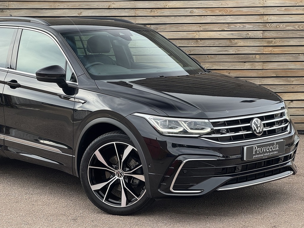 Volkswagen Tiguan 202272 Tsi R-line Top Spec Heated Steering Wh ME72DKL Black #5
