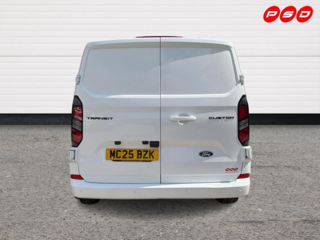 Ford Transit Custom 2.0 320 Ecoblue Limited Panel Van MC25BZK White #6