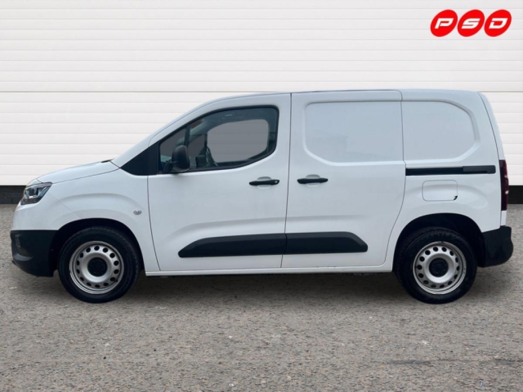Toyota Proace City 1.5 Bluehdi Active Short Panel Van YR22VVK White #3