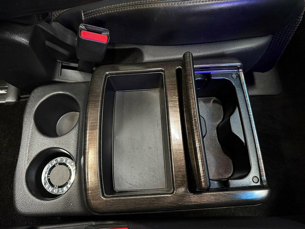Nissan Elgrand Petrol  #29