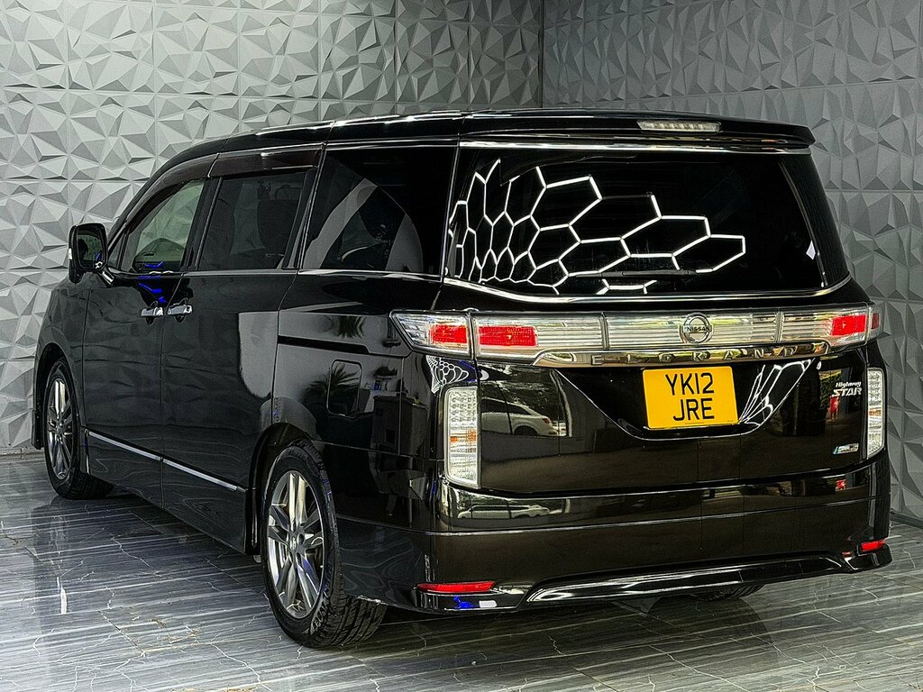 Nissan Elgrand Petrol  #9