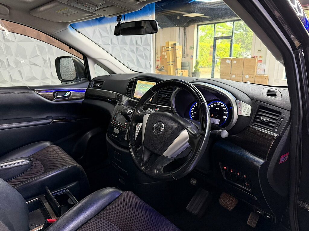 Nissan Elgrand Petrol  #18