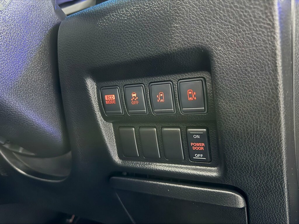 Nissan Elgrand Petrol  #28
