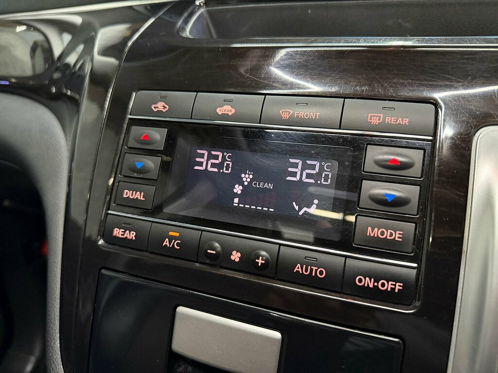 Nissan Elgrand Petrol  #30