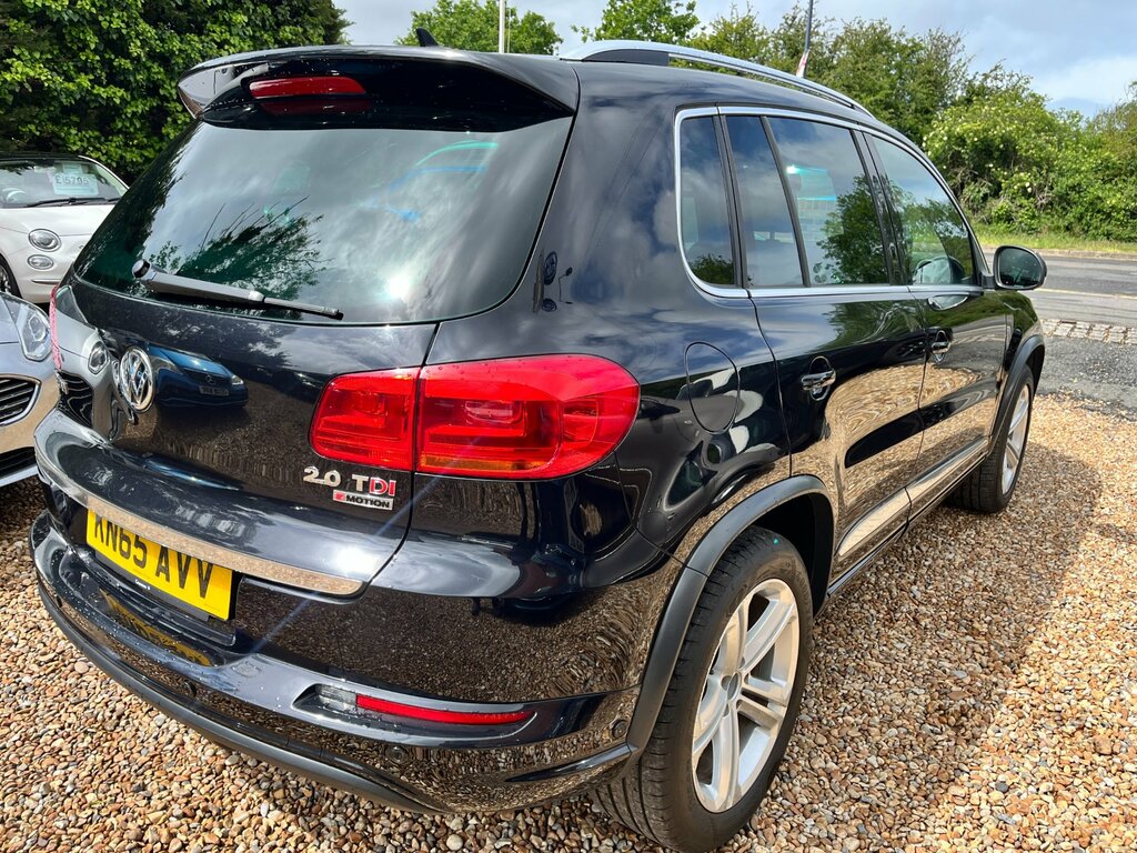 Volkswagen Tiguan 2.0 Tdi Bluemotion Tech R-line Suv Dsg KN65AVV Black #4