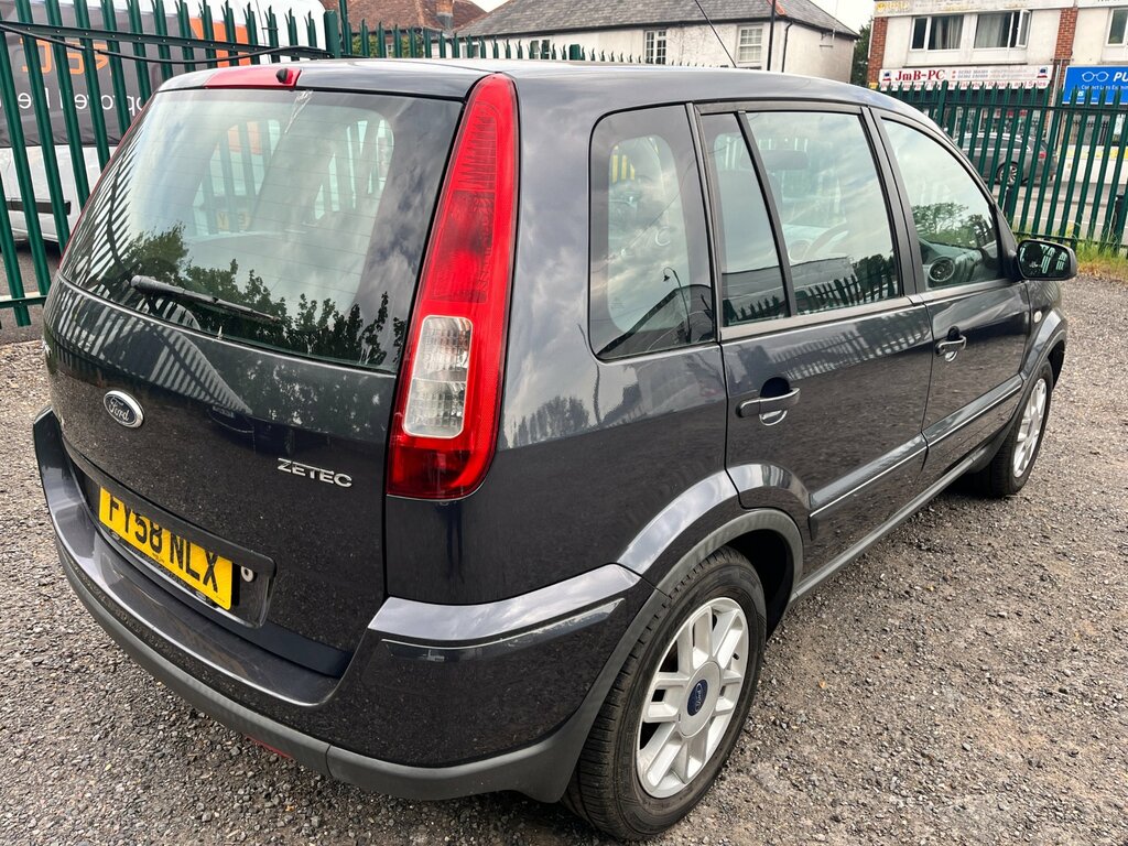Ford Fusion 1.4 Zetec Climate Hatchback 154 Grey #4
