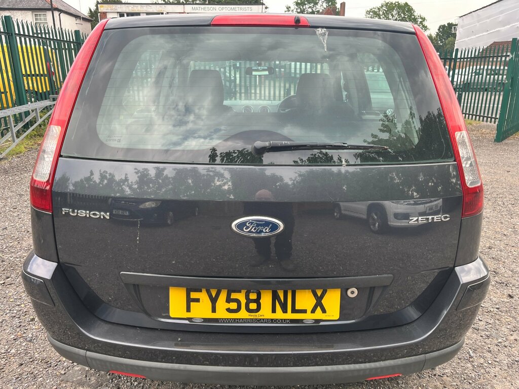Ford Fusion 1.4 Zetec Climate Hatchback 154 Grey #5