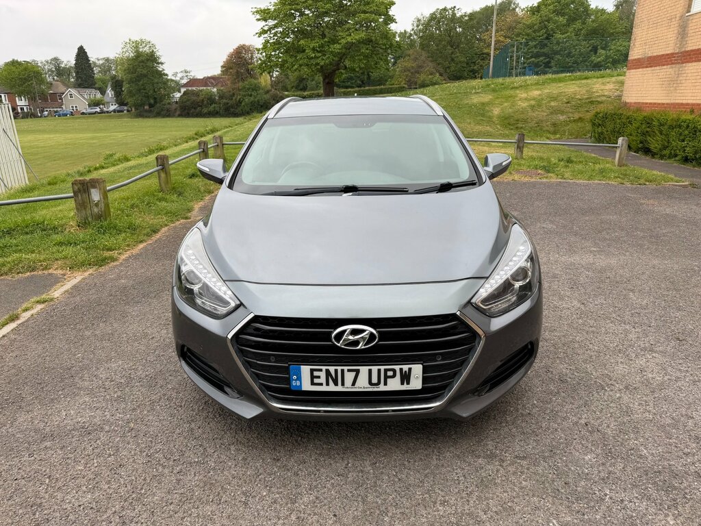 Hyundai I40 1.7 Crdi Blue Drive Se Nav Tourer Dct E Silver #6