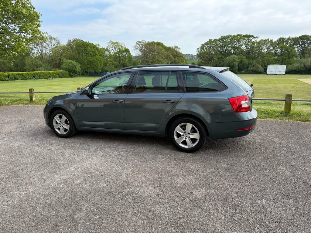 Skoda Octavia 1.6 Tdi Se Estate Euro 6 Ss Grey #5