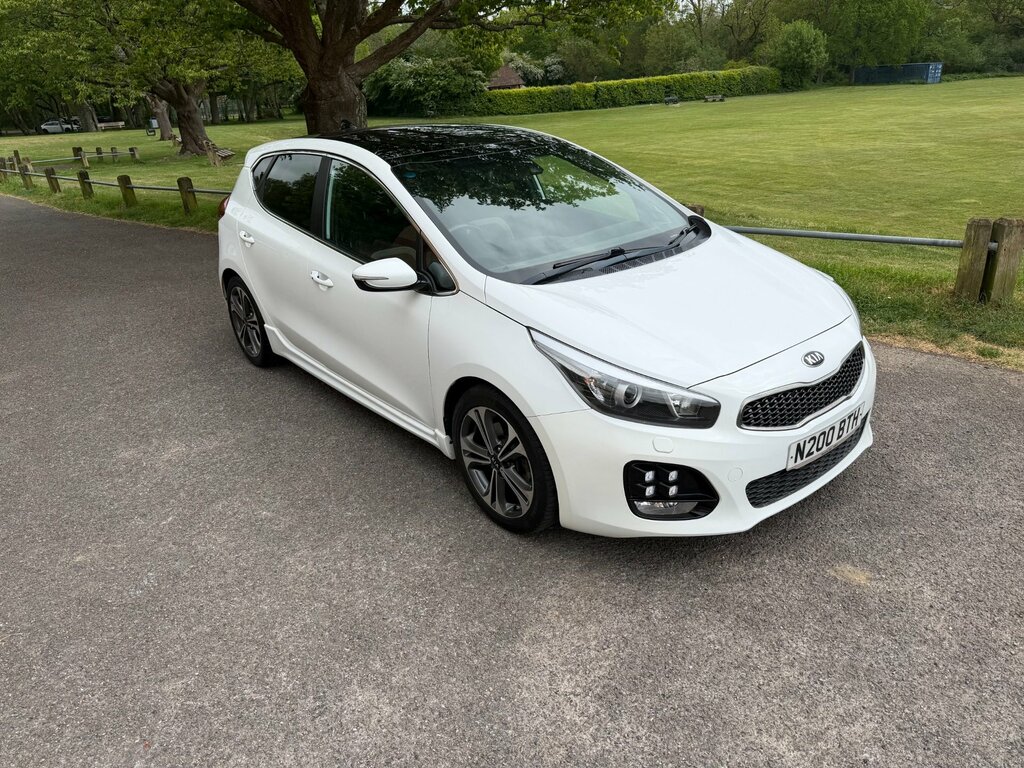 Kia Ceed 1.6 Crdi Gt-line S Hatchback Eur White